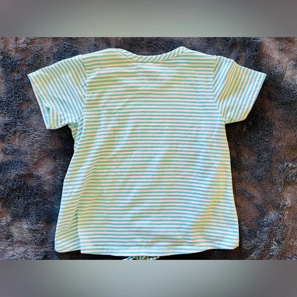 Bundle of 3: NWOT headband + sequin ice cream shirt + shorts size 5T by btween - Picture 3 of 6